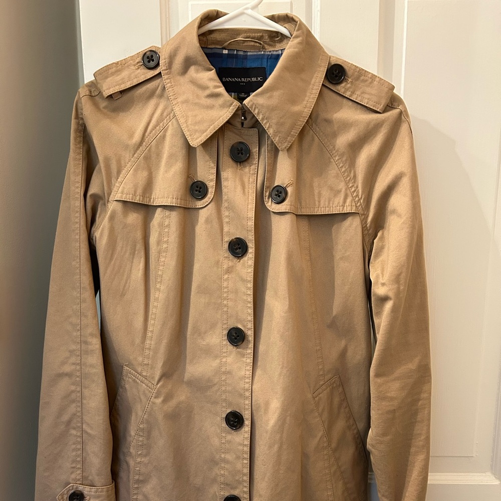 Banana Republic Tan Trench Coat